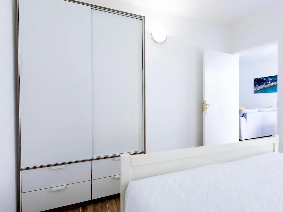 47 Amazing Primavera With Wifi, Terrace, Pool Costa Del Silencio Spain